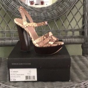 Vince Camuto Platform Heals